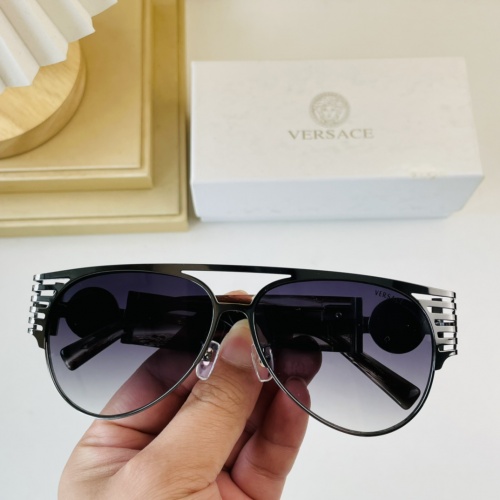 Versace AAA Quality Sunglasses #990949