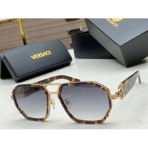 Versace AAA Quality Sunglasses #990961
