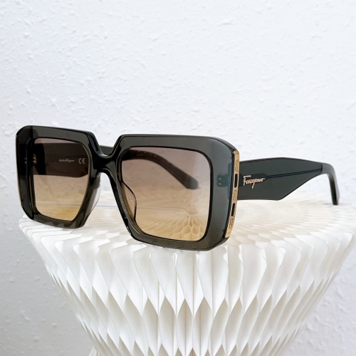 Salvatore Ferragamo AAA Quality Sunglasses #991628