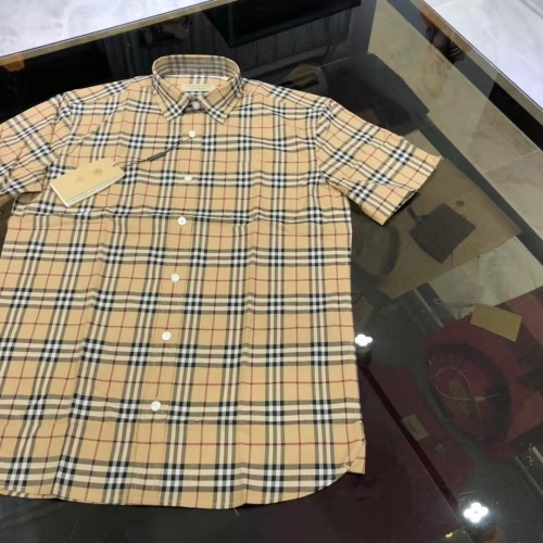 Replica Burberry Shirts Short Sleeved For Men #991922 $64.00 USD for Wholesale