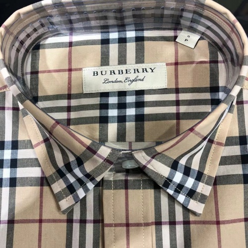 Replica Burberry Shirts Short Sleeved For Men #991922 $64.00 USD for Wholesale