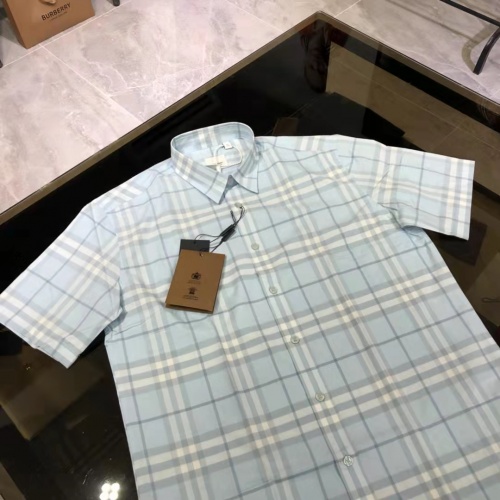 Replica Burberry Shirts Short Sleeved For Men #991980 $64.00 USD for Wholesale