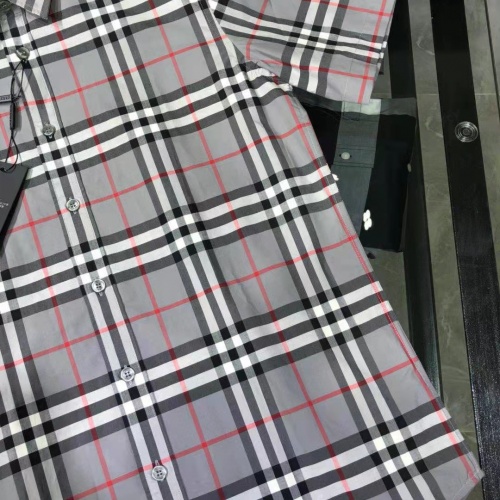 Replica Burberry Shirts Short Sleeved For Men #991983 $64.00 USD for Wholesale