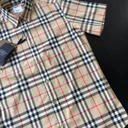 Replica Burberry Shirts Short Sleeved For Men #991984 $64.00 USD for Wholesale