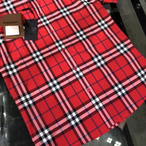Replica Burberry Shirts Short Sleeved For Men #991986 $64.00 USD for Wholesale