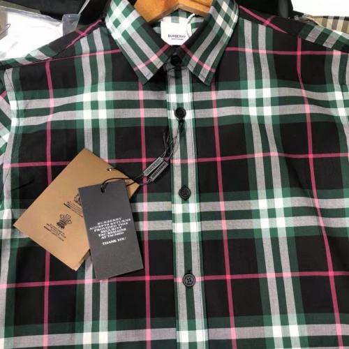 Replica Burberry Shirts Short Sleeved For Men #991989 $64.00 USD for Wholesale