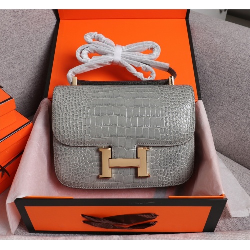 Hermes AAA Quality Messenger Bags For Women #992261