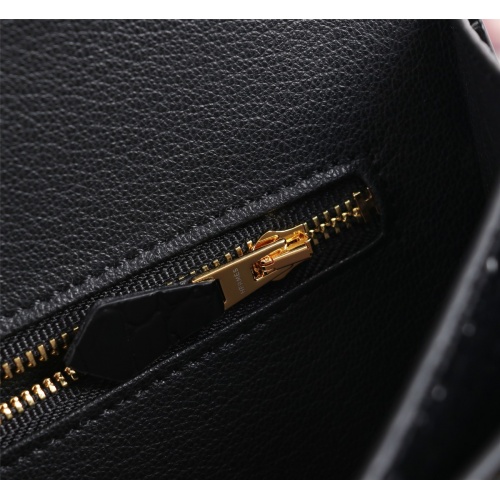 Replica Hermes AAA Quality Messenger Bags For Women #992262 $145.00 USD for Wholesale