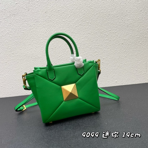 Replica Valentino AAA Quality Messenger Bags For Women #992320 $108.00 USD for Wholesale