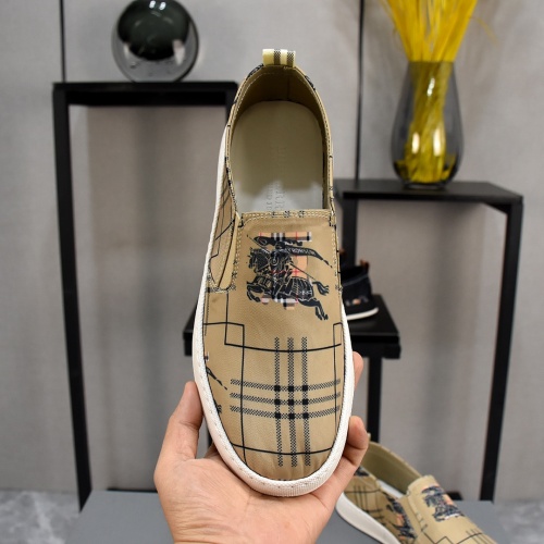 Replica Burberry Casual Shoes For Men #992587 $68.00 USD for Wholesale