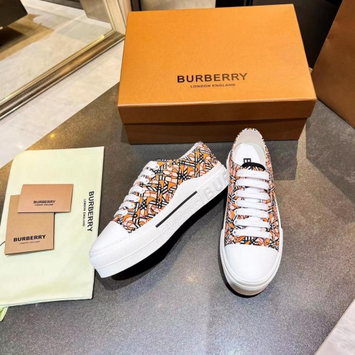 Burberry Casual Shoes For Women #992656