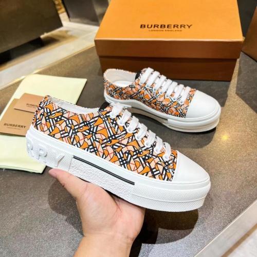 Replica Burberry Casual Shoes For Men #992657 $85.00 USD for Wholesale