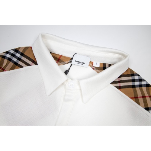 Replica Burberry T-Shirts Short Sleeved For Unisex #992783 $48.00 USD for Wholesale