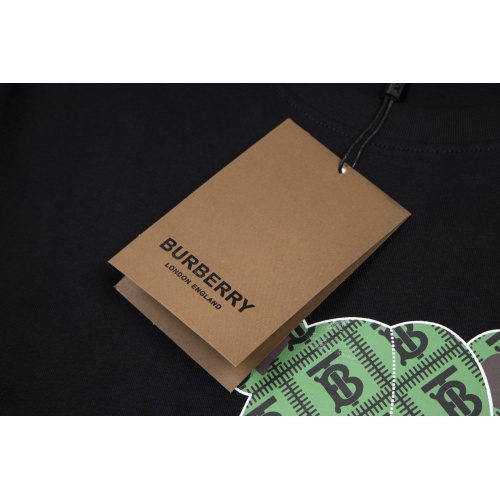 Replica Burberry T-Shirts Short Sleeved For Unisex #992833 $40.00 USD for Wholesale
