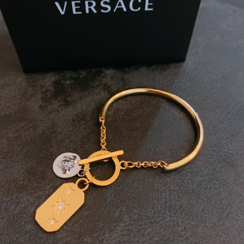Replica Versace Bracelet #993073 $38.00 USD for Wholesale