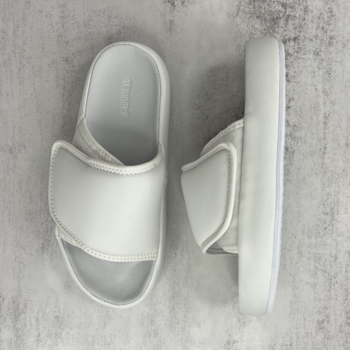 Adidas Yeezy Slippers For Men #993120
