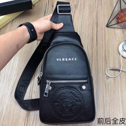 Versace AAA Man Messenger Bags #993518
