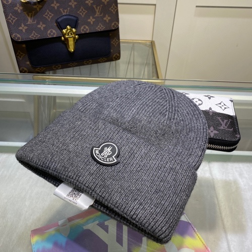 Moncler Woolen Hats #993601