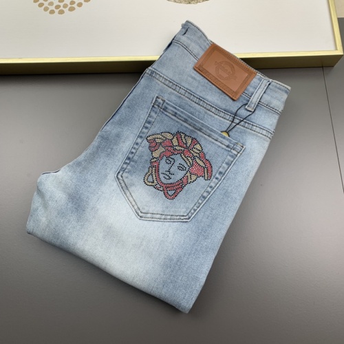 Versace Jeans For Men #994131