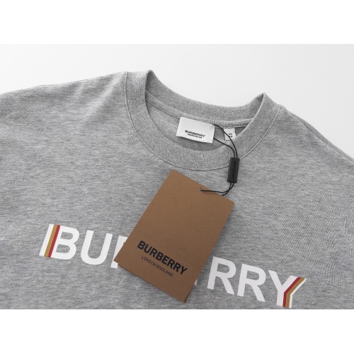 Replica Burberry T-Shirts Short Sleeved For Unisex #994156 $40.00 USD for Wholesale
