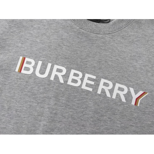 Replica Burberry T-Shirts Short Sleeved For Unisex #994156 $40.00 USD for Wholesale