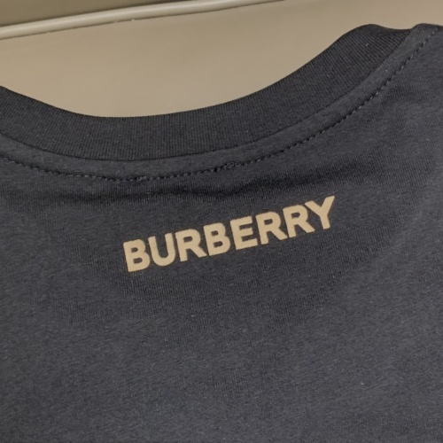Replica Burberry T-Shirts Short Sleeved For Unisex #994426 $42.00 USD for Wholesale