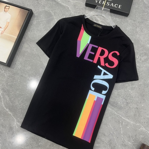 $45.00 USD Versace T-Shirts Short Sleeved For Men #994431