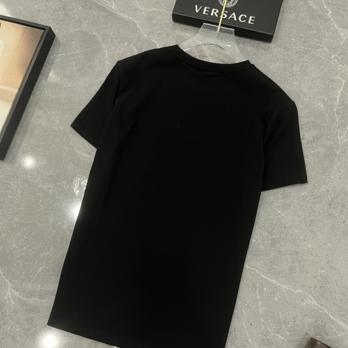 Replica Versace T-Shirts Short Sleeved For Men #994431 $45.00 USD for Wholesale