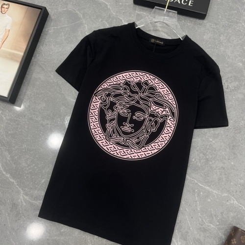 $45.00 USD Versace T-Shirts Short Sleeved For Men #994432