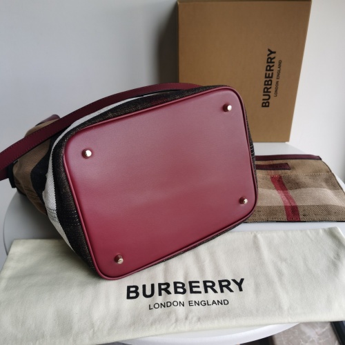 Replica Burberry AAA Quality Messenger Bags For Women #994980 $205.00 USD for Wholesale