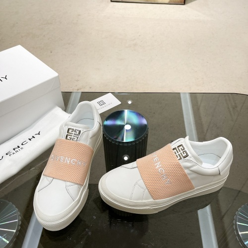 $88.00 USD Givenchy Casual Shoes For Women #995318