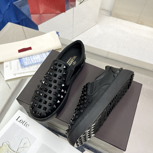 Replica Valentino Casual Shoes For Men #995384 $98.00 USD for Wholesale
