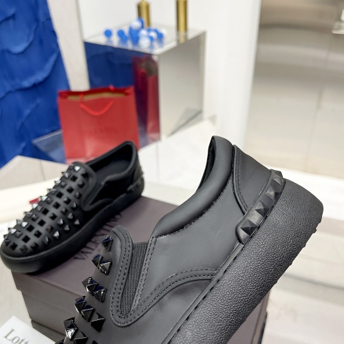 Replica Valentino Casual Shoes For Men #995384 $98.00 USD for Wholesale