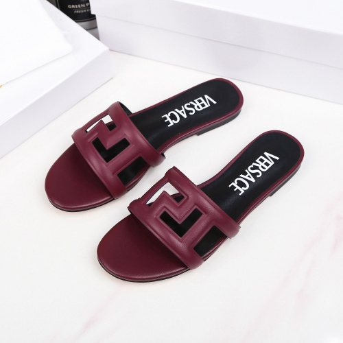 Versace Slippers For Women #995442