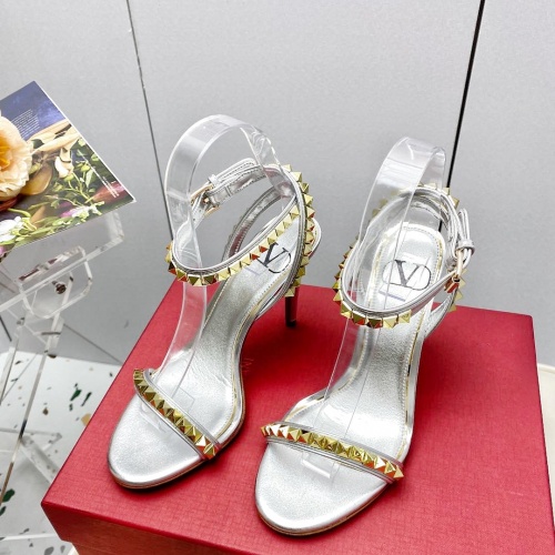 Valentino Sandal For Women #995536