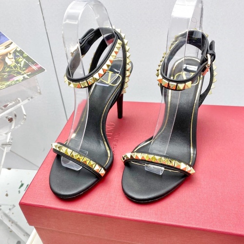 Valentino Sandal For Women #995540 $128.00 USD, Wholesale Replica Valentino Sandal