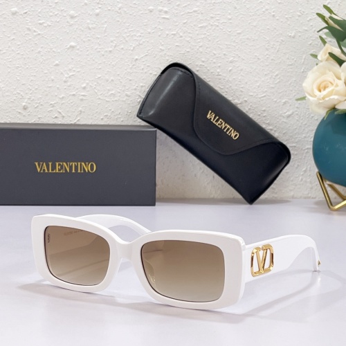 Valentino AAA Quality Sunglasses #995564