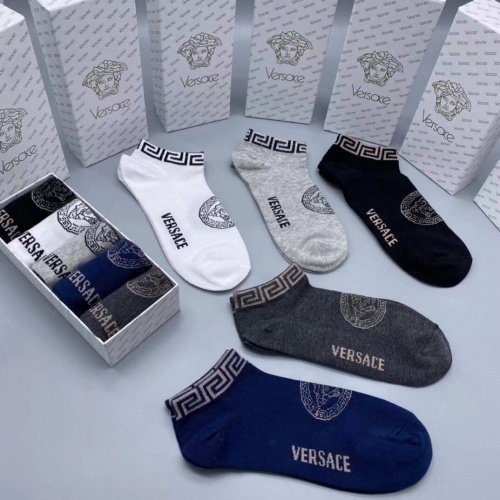 Replica Versace Socks #995662 $27.00 USD for Wholesale