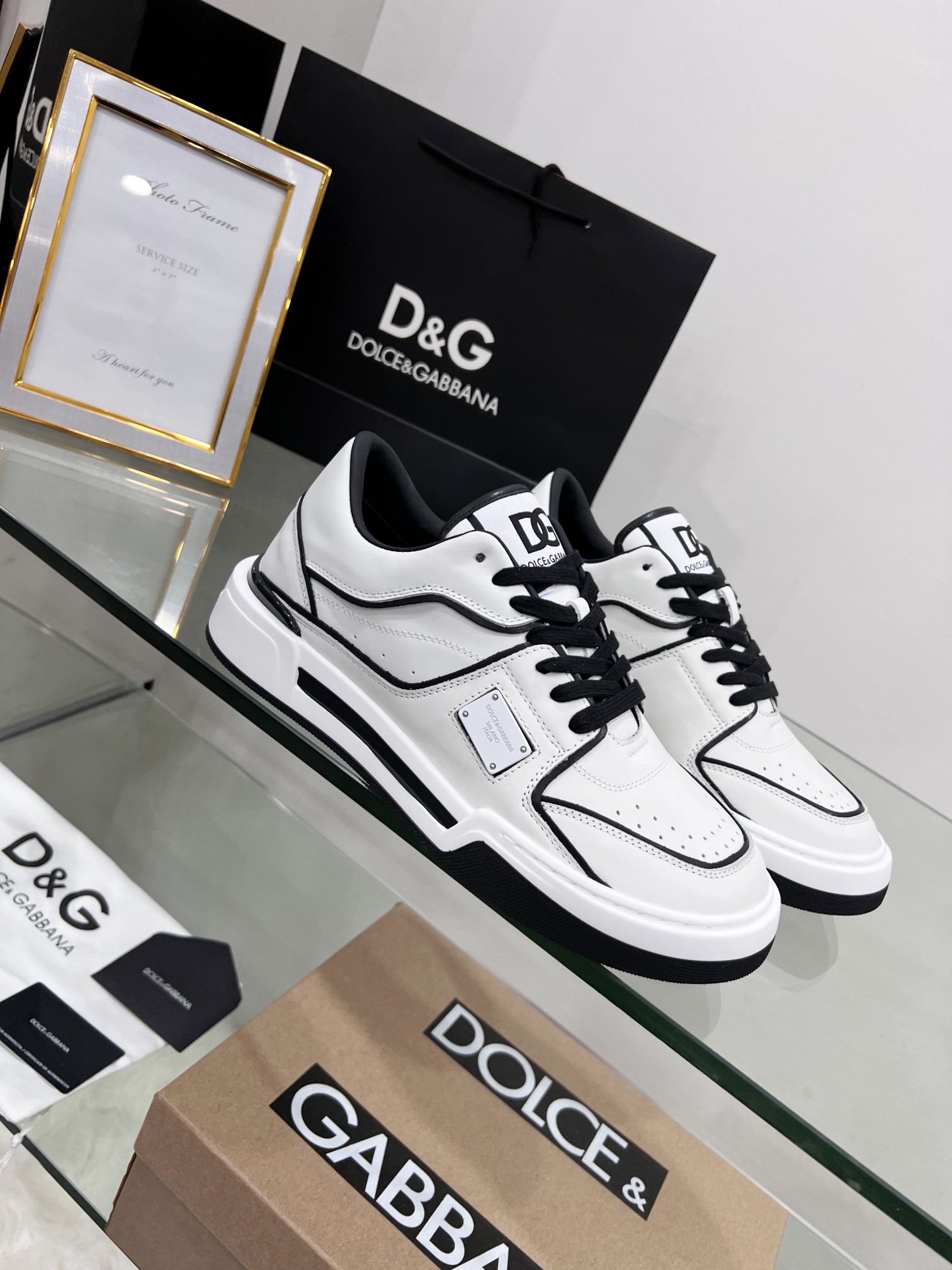 dolce and gabbana sneakers dhgate