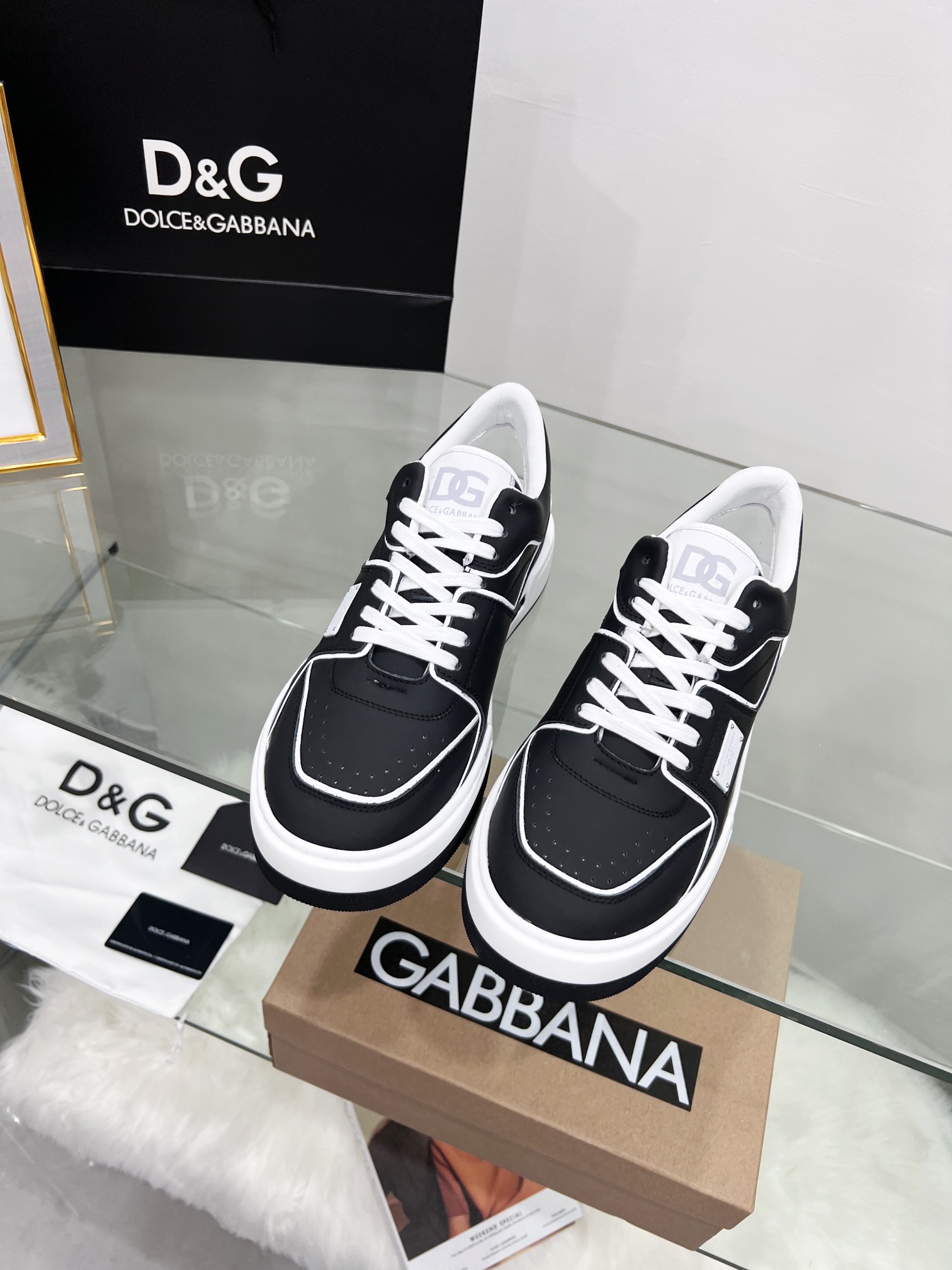 Dolce & Gabbana D&G Casual Shoes For Men 986767 102.00 USD, Wholesale