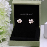$40.00 USD Van Cleef & Arpels Earrings For Women #984925