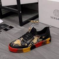 $72.00 USD Versace Casual Shoes For Men #985491
