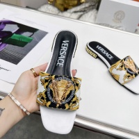 $80.00 USD Versace Slippers For Women #986670