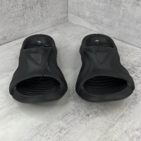 $68.00 USD Balenciaga Slippers For Men #987347