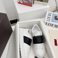 $108.00 USD Valentino Casual Shoes For Men #988256