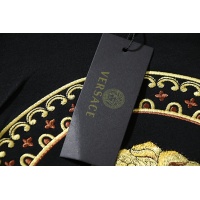 $34.00 USD Versace T-Shirts Short Sleeved For Men #991530