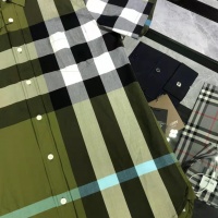 $64.00 USD Burberry Shirts Short Sleeved For Men #991968