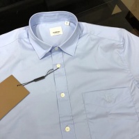 $64.00 USD Burberry Shirts Short Sleeved For Men #992015