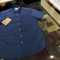 $64.00 USD Burberry Shirts Short Sleeved For Men #992016