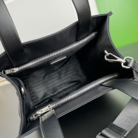 $80.00 USD Prada AAA Quality Handbags #992154